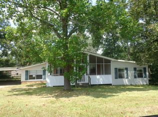153 Thomas St, Webb, AL 36376