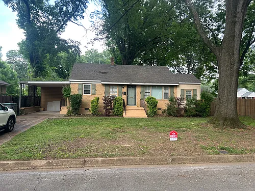 800 Berry Rd Photo 1