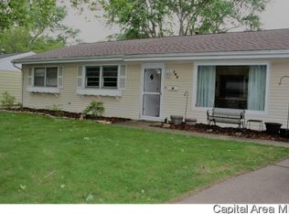 105 Dawn Dr, Springfield, IL 62702