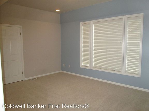 4th image of 1330 Crystal Ct