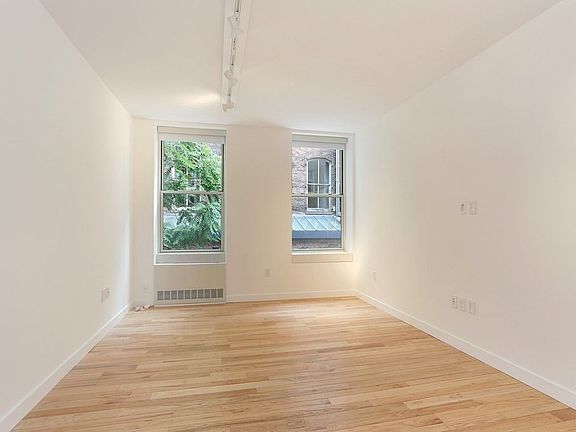 5th image of 142 Wooster St APT 3B