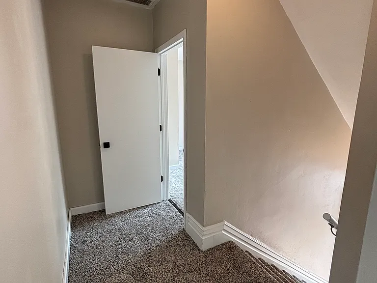 322 Johnson St #322 — Photo 2