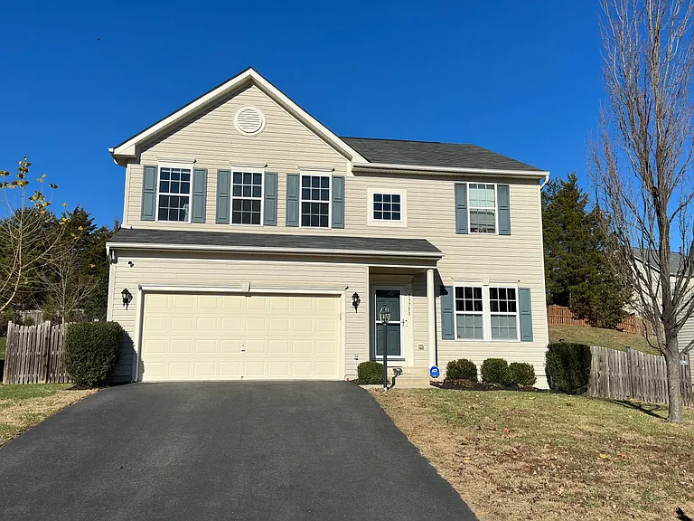 13758 Restina Rd — Photo 1