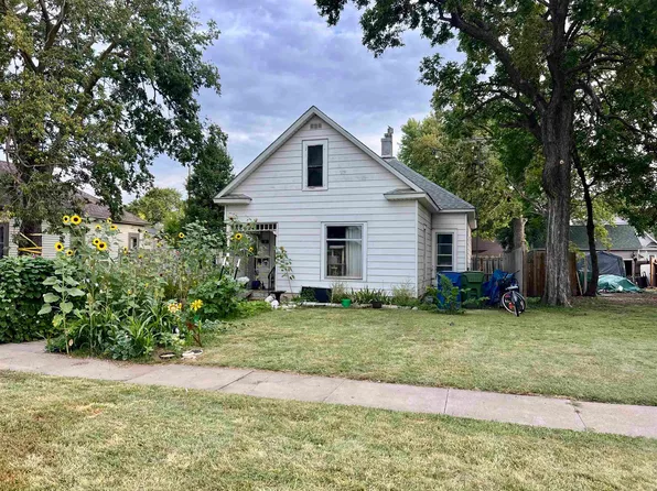 14 E 28th St, Kearney, NE 68847