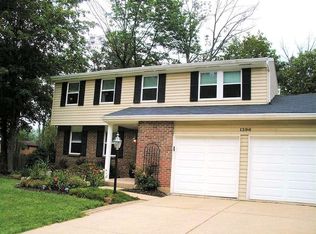 1396 Gumbert Dr, Amelia, OH 45102