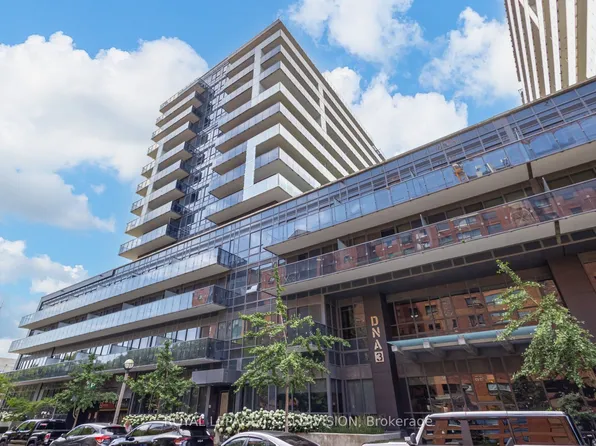 1030 King St W, Toronto, ON