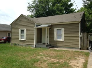 211 Threll St, Palestine, TX 75803
