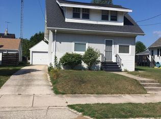 2004 Garfield St, Two Rivers, WI 54241