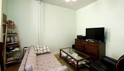 Rented by Target Realty Group