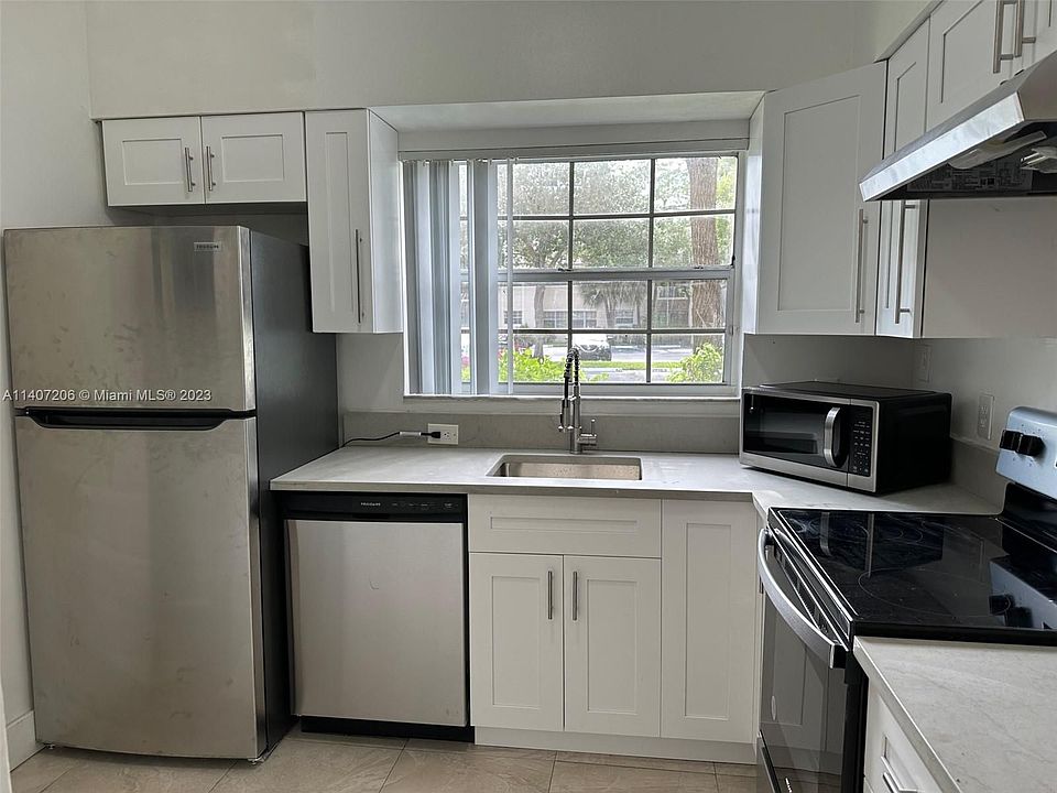 1st image of 601 Cypress Lake Blvd #B14