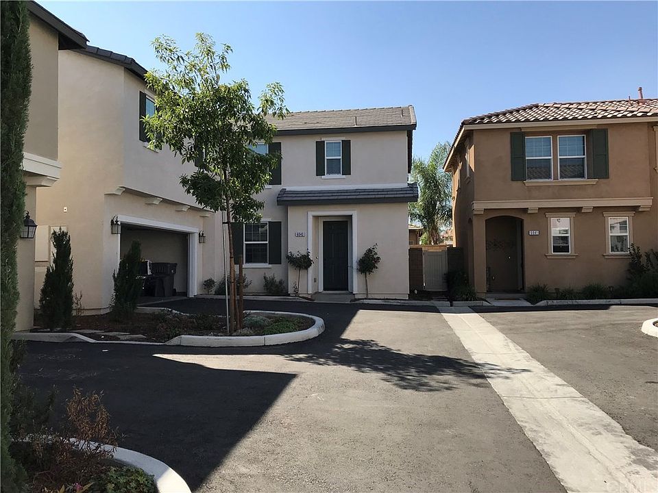 1st image of 6043 Rosewood Way
