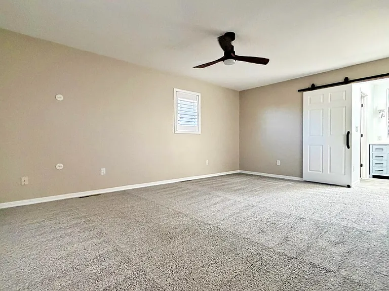 6764 Hillridge Pl — Photo 15