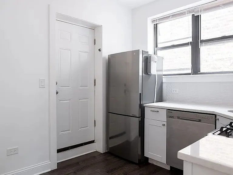 1524 N Ashland Ave #2N — Photo 12