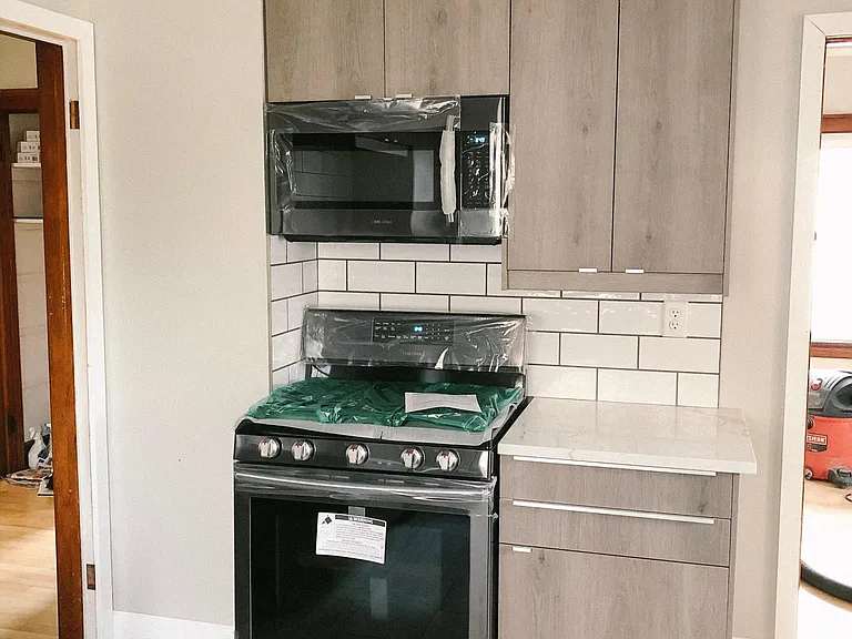 5719 W Vliet St — Photo 2