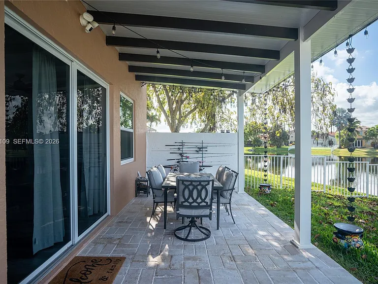 754 NW 154th Ave — Photo 9
