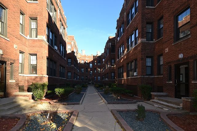 1st image of 4413 N Wolcott Ave APT 3B
