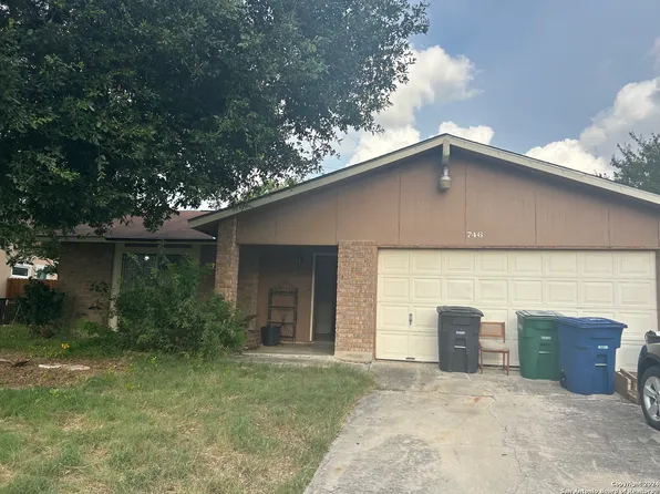 746 SAWTOOTH DR, San Antonio, TX 78245