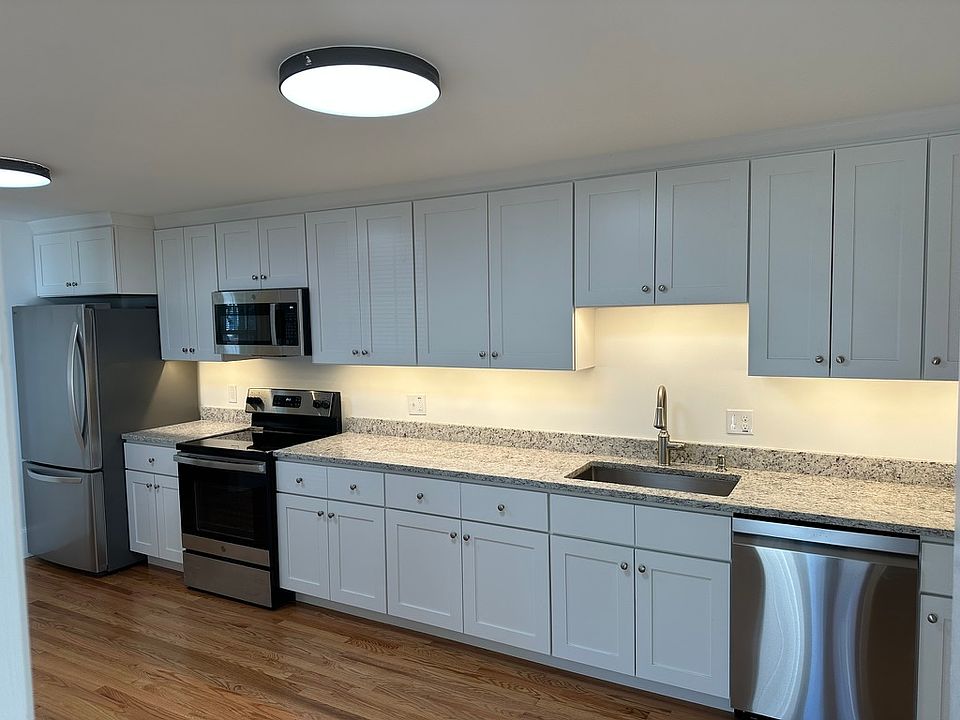 1st image of 41 Union St #2