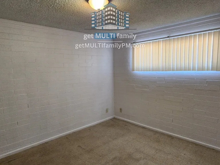 10044 N 18th Ave #2 — Photo 9