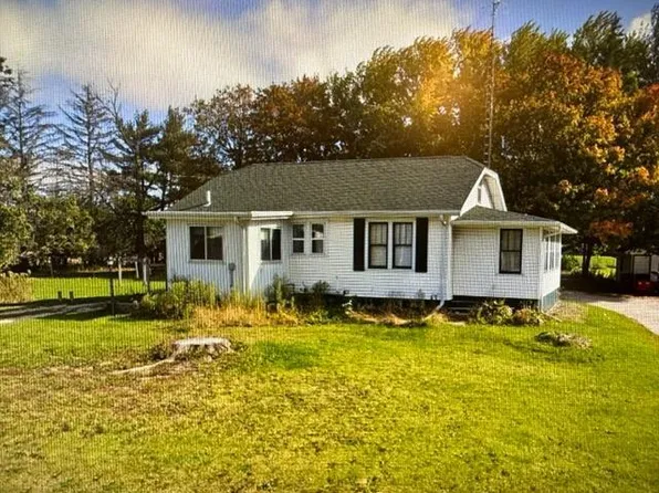 N8198 Highway 12, Elkhorn, WI 53121