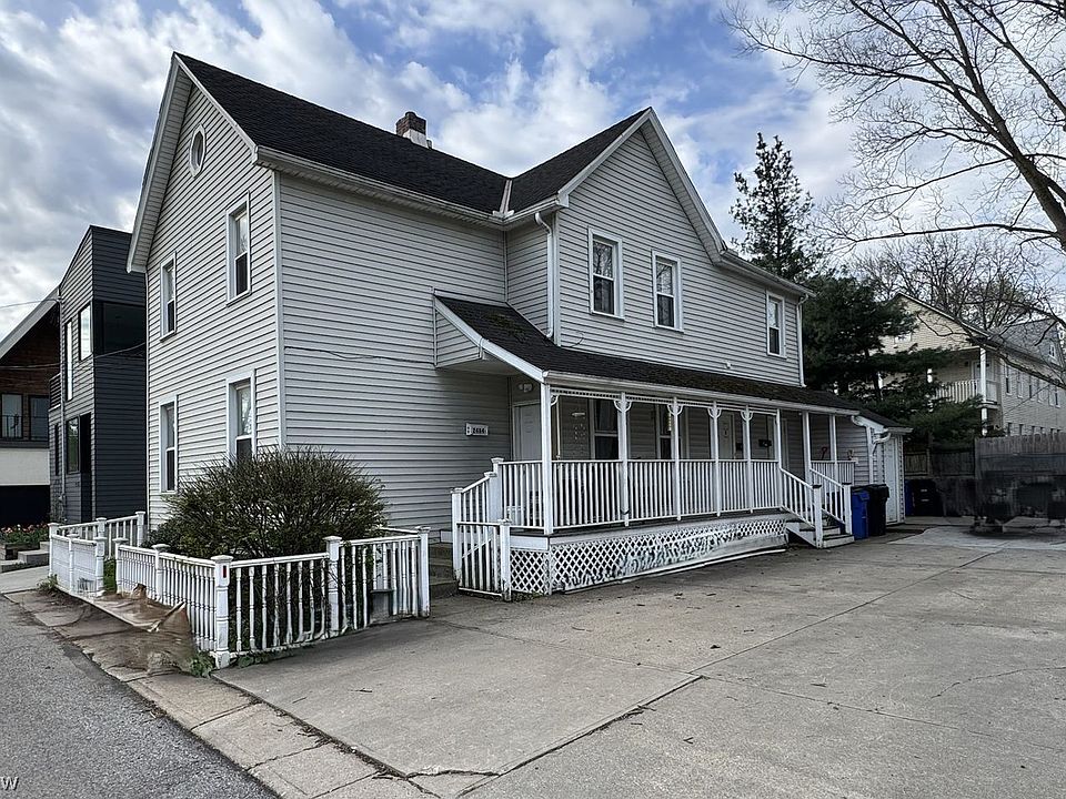 1st image of 2484 W 6th St