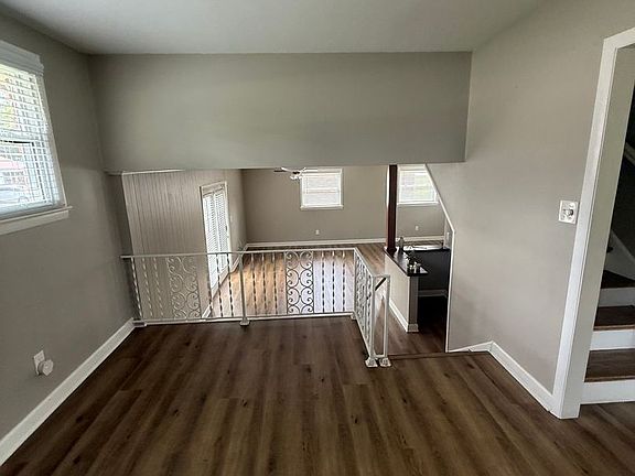 3rd image of 1202 Nahm Dr