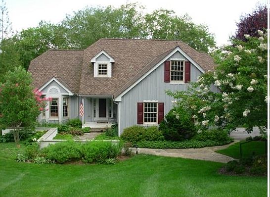 108 Lake Shore Lane