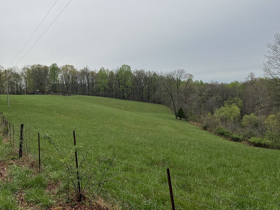 2nd image of 527 Hog Back Ridge Rd