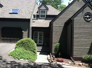 43 Long Hill Farms, Guilford, CT 06437