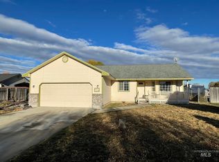 2916 Sugar Cane Dr, Nampa, ID 83687