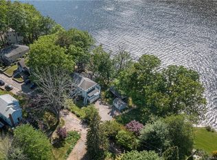 114 Quonnipaug Ln, Guilford, CT 06437