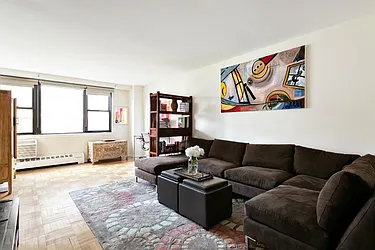 Sold by Mdrn Residential