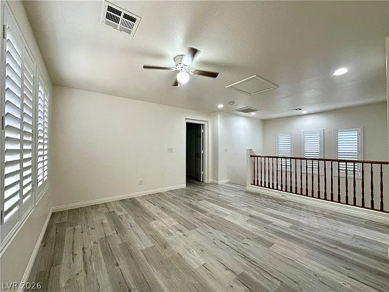 8020 Allensford Ave — Photo 11