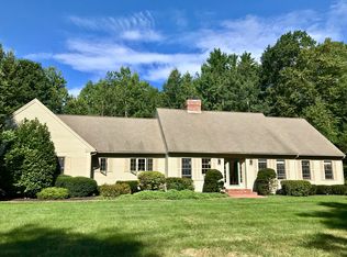 105 Woodland Rd, Hampton, NH 03842