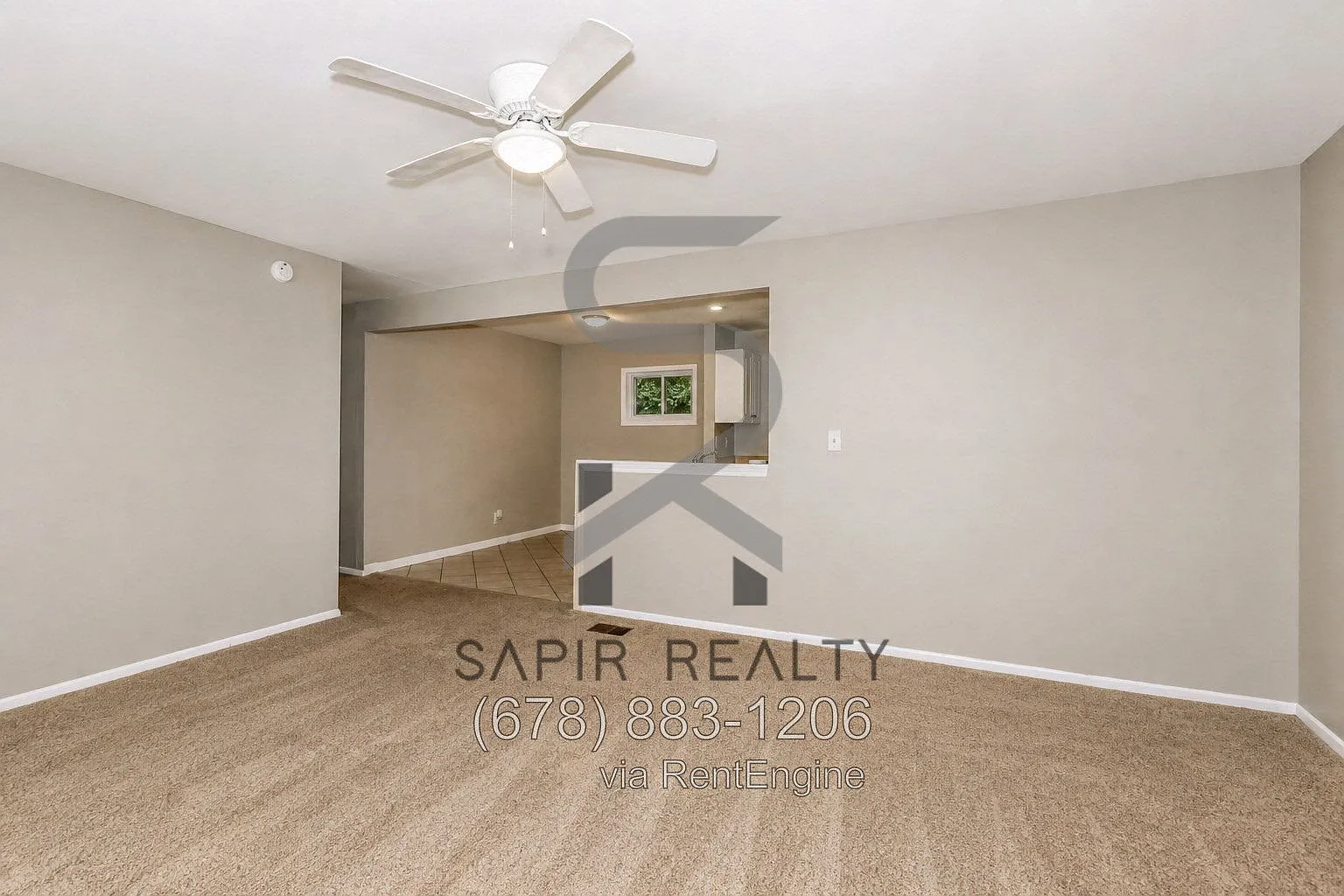 3 bed, 1.5 bath, 1100 sqft, $1,600 — Photo 2