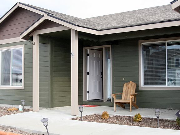 2nd image of 6203 Bulldog Ln