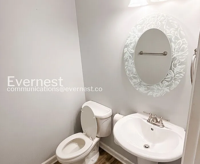 12135 Salemtown Dr — Photo 21