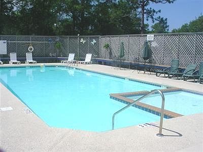 2nd image of 1715 Bay Tree Court