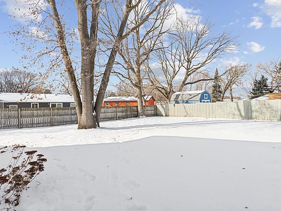 3rd image of 641 8th St N