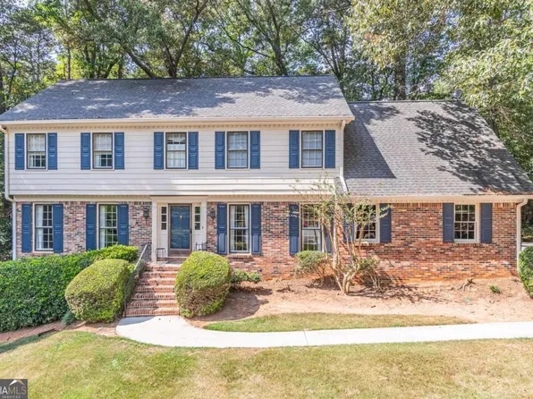 5787 Lebrown Ct, Stone Mountain, GA 30087