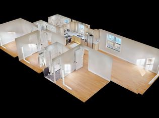 137 Stanwood St #2, Providence, RI 02907