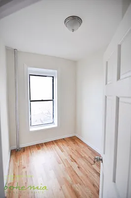 Rented by Bohemia Realty Group | media 37