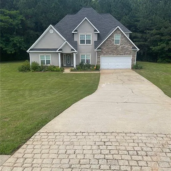 7305 White Oak Way — Photo 1