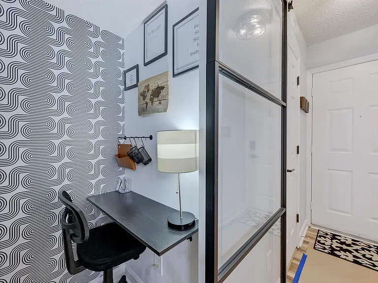 111 Village Walk — Photo 11