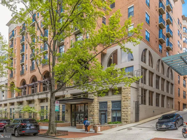 1111 25th St NW APT 403, Washington, DC 20037