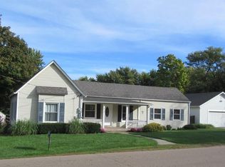 412 Herkimer St, Oskaloosa, KS 66066