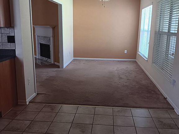 5th image of 45 Saddlebrook Ln