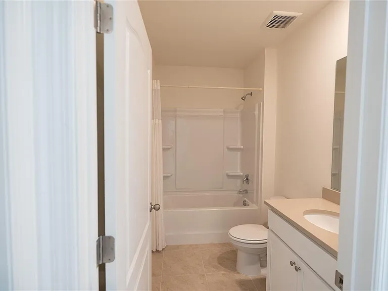 444 Taylor Groves Dr — Photo 20