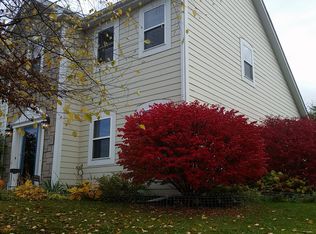 1887 Wayside Dr, Hartford, WI 53027