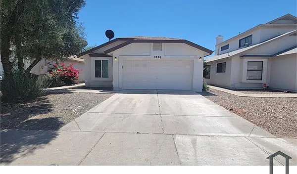 8739 W Indianola Ave — Photo 4